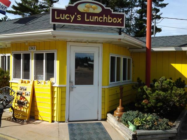 lucys lunchbox